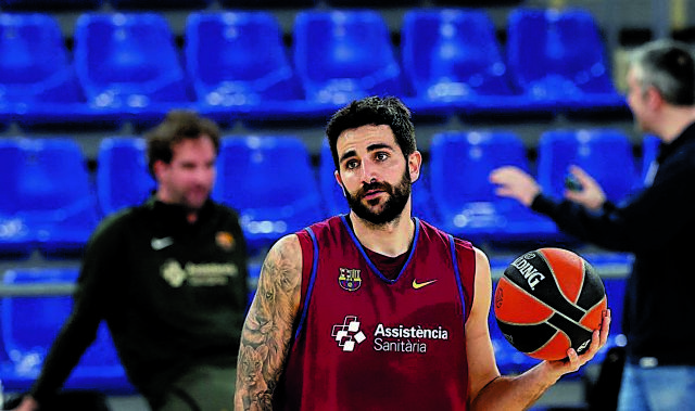 Μάχη στα νερά τα σκοτεινά…