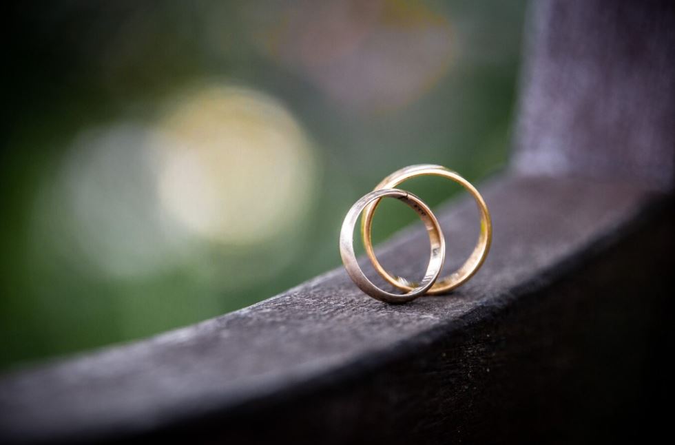 Γάμος ομοφύλων: Διαβάστηκε στους ναούς η εγκύκλιος της Ιεράς Συνόδου
