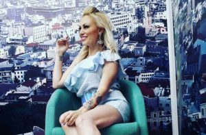 «Λύγισε» η Γωγώ Γαρυφάλλου για τον Νίκο Φλωρινιώτη – «Πολύ καλό παιδί, μεγάλο ταλέντο και αδικημένος»