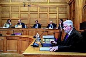 Εκθεση με αιχμές για τις υποκλοπές από την ΑΔΑΕ