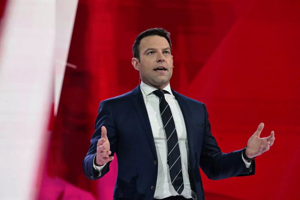 Δείτε live την ομιλία του Στέφανου Κασσελάκη στο συνέδριο του ΣΥΡΙΖΑ – Μετά την ηχηρή παρέμβαση Τσίπρα