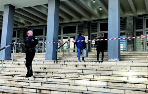 Το θρίλερ με τον φάκελο-βόμβα στη Θεσσαλονίκη