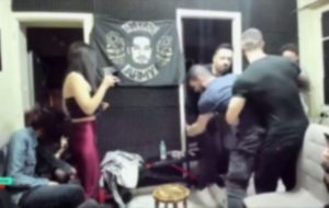 Hayate: «Οι θεατές επέλεγαν πράξεις βίας και τον πλήρωναν» – Αντιμέτωπος με κακούργημα o YouTuber 