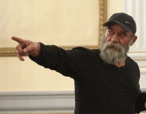 Νέες καταγγελίες για τον Πολυχρονόπουλο: «Ούτε η ΑΑΔΕ θα βγάλει άκρη – Έβγαζε κάρτες σε άστεγους και ναρκομανείς»