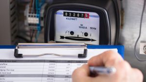 Ρεύμα ανά ώρα, εξοικονόμηση ανά λεπτό: Τα πορτοκαλί τιμολόγια κάνουν ποδαρικό