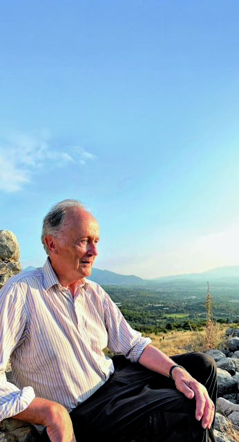 «Σε μια άλλη ζωή ήμουν παρών με τον Αλέξανδρο στα Γαυγάμηλα» «Σε μια άλλη ζωή ήμουν παρών με τον Αλέξανδρο στα Γαυγάμηλα»