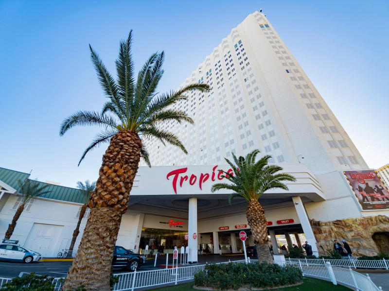 «Tropicana Las Vegas»: Τίτλοι τέλους για το ιστορικό ξενοδοχείο στο Λας Βέγκας