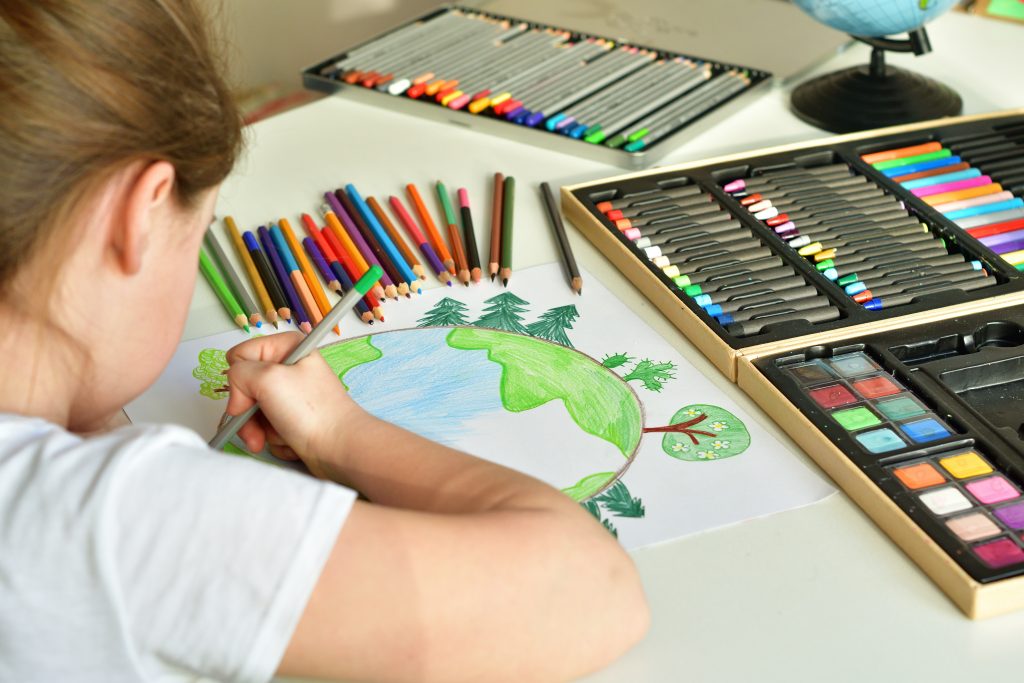 Περιβαλλοντικές εκπαιδεύσεις από το We4all σε 10 σχολεία με τη στήριξη της ELPEN