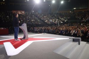 Συνέδριο ΣΥΡΙΖΑ: Τέσσερις μέρες φαγωμάρα, ένας πρόεδρος υπό αμφισβήτηση και μια επιταγή που δεν ήταν λευκή