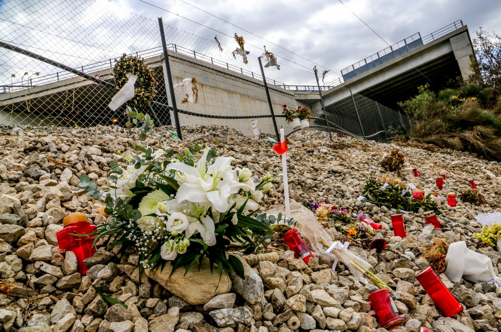 Τέμπη: Ξεσπούν οι συγγενείς των θυμάτων – «Θα καθήσουν στο σκαμνί όλοι τους»