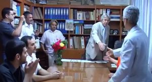 Ο δήμαρχος που πάντρεψε τα πρώτα ομόφυλα ζευγάρια στην Ελλάδα