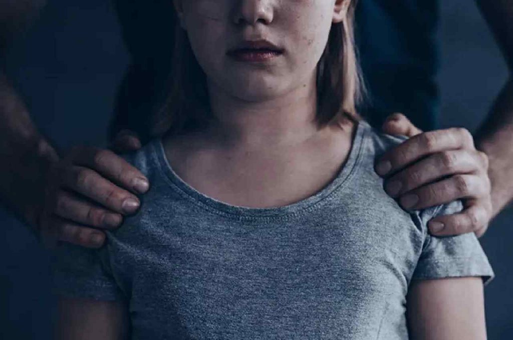 Αυτοκτόνησε ο πατέρας του κοριτσιού που έπεσε θύμα βιαστών στο Ρέθυμνο