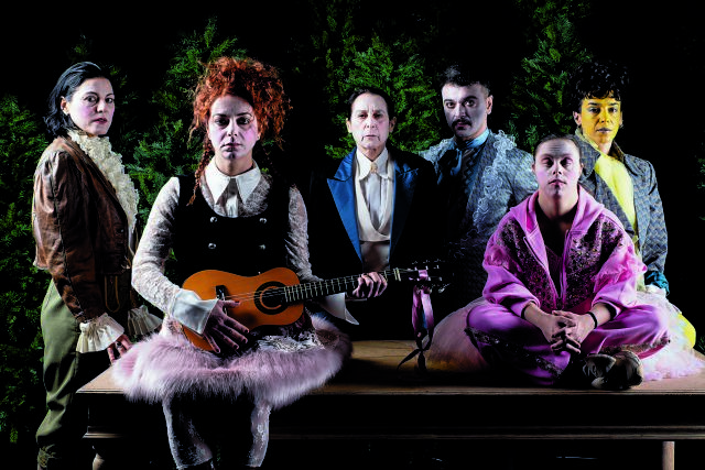 «Η επανάσταση ξεκινάει πάντα από μια αποκοτιά»