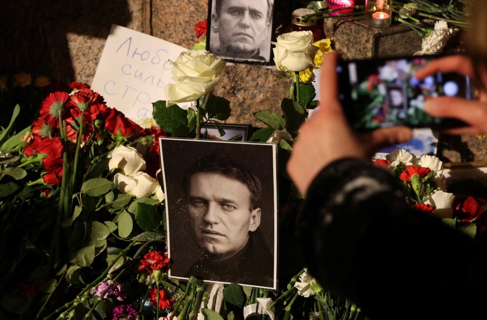 Αλεξέι Ναβάλνι: Κηδεύεται σήμερα… μετά κόπων και βασάνων – Στόχος απειλών τα γραφεία τελετών στη Ρωσία