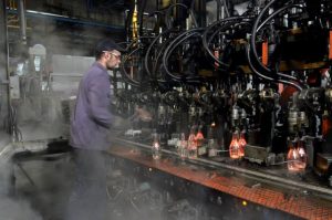 ΣΥΡΙΖΑ: Να προστατευτούν άμεσα οι 300 εργαζόμενοι του εργοστασίου ΓΙΟΥΛΑ που έβαλε λουκέτο