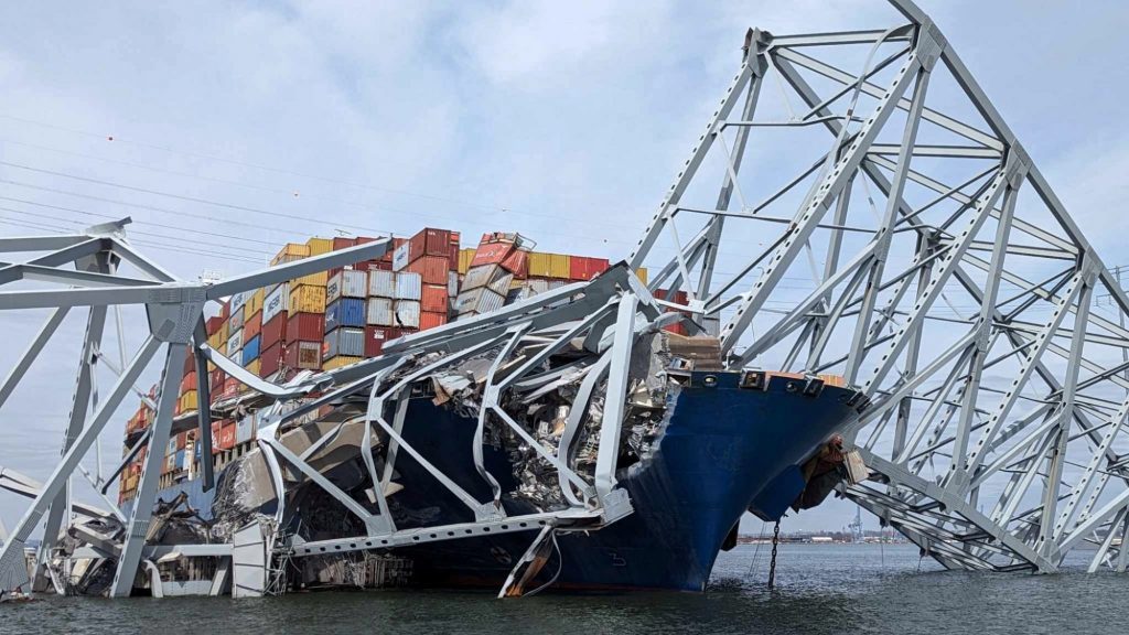 Γιατί το πλοίο που χτύπησε την γέφυρα της Βαλτιμόρης θα επικαλεστεί… τον Τιτανικό