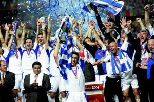 Αποκλειστικό: «Legends 2004» εναντίον θρύλων της UEFA