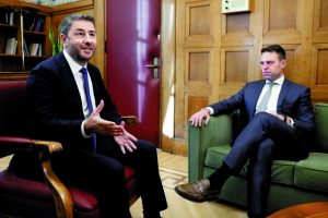 Εξίσωση με δύο αγνώστους