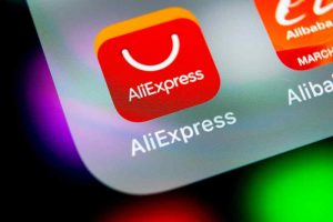 Κομισιόν: Στο στόχαστρο η AliExpress για παράνομο περιεχόμενο