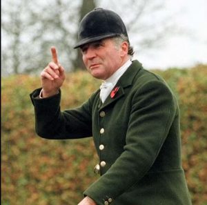 Βρετανία: Θλίψη στο Παλάτι – Πέθανε καλός φίλος του βασιλιά Καρόλου και παραλίγο συμπέθερος