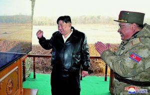 Η κότα και το αβγό