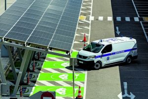 Το πρώτο ηλεκτρικό περιπολικό σε ελληνικό αυτοκινητόδρομο