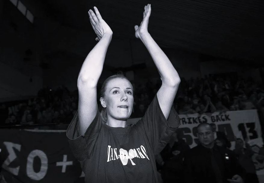 Σοκ: Πέθανε στα 46 της η πρώην αθλήτρια του Παναθηναϊκού, Ρούξι Ντουμιτρέσκου