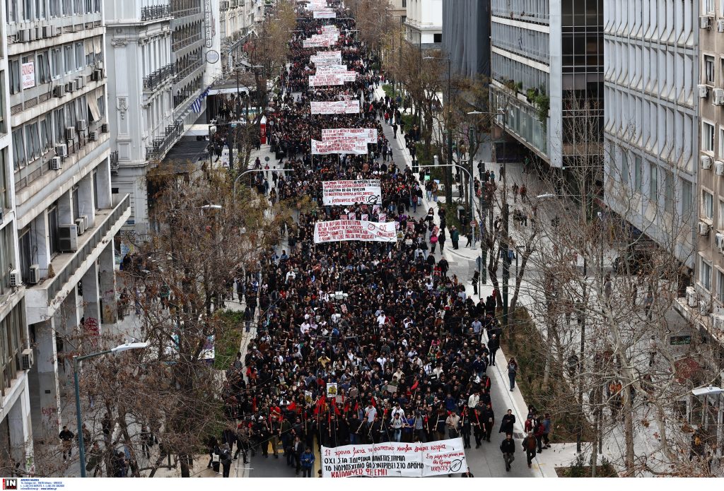 Ιδιωτικά πανεπιστήμια – Ο εμπαιγμός της κοινωνίας