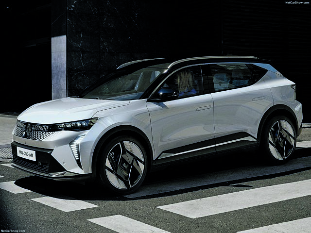 Ηλεκτρικά και υβριδικά μαζί