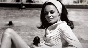 Η Ira von Fürstenberg αναμείχθηκε με βασιλείς, απατεώνες, διασημότητες και fashionistas