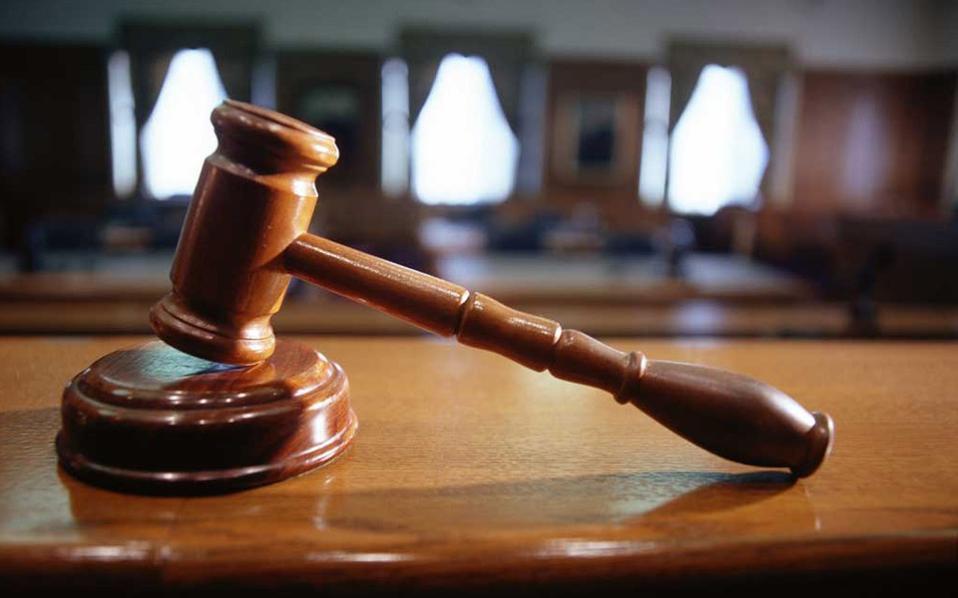 Τέμπη: Διεκόπη η πρώτη εκδίκαση αγωγής αποζημίωσης συγγενών