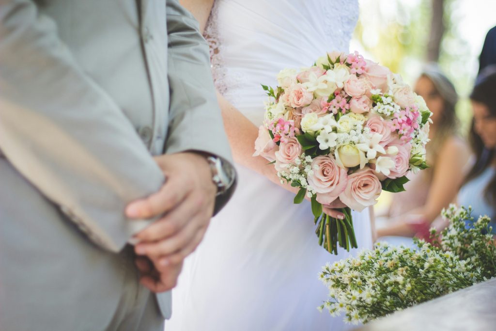 «Έκλαιγα συνέχεια» – Γάμος αλά «Game of Thrones» προκάλεσε μετατραυματικό στρες στην νύφη 