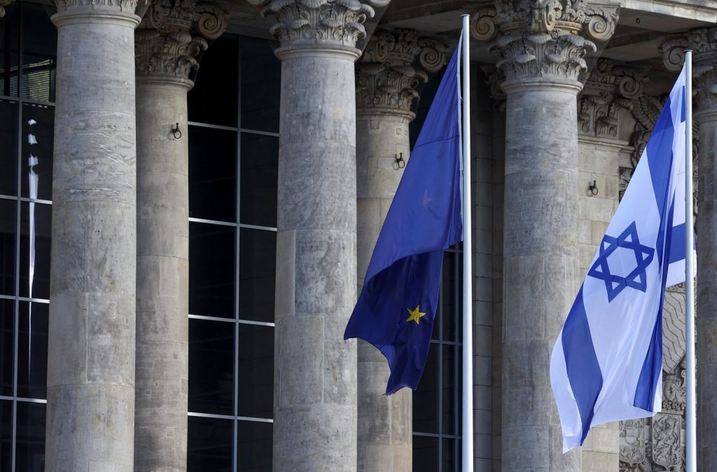 Σφυρίζουν αδιάφορα οι Βρυξέλλες μετά τη «σφαγή του ψωμιού» των Ισραηλινών