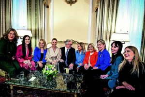 Η Intellexa, ο βασικός μέτοχος Μπίτζιος και τα «καρφώματα»