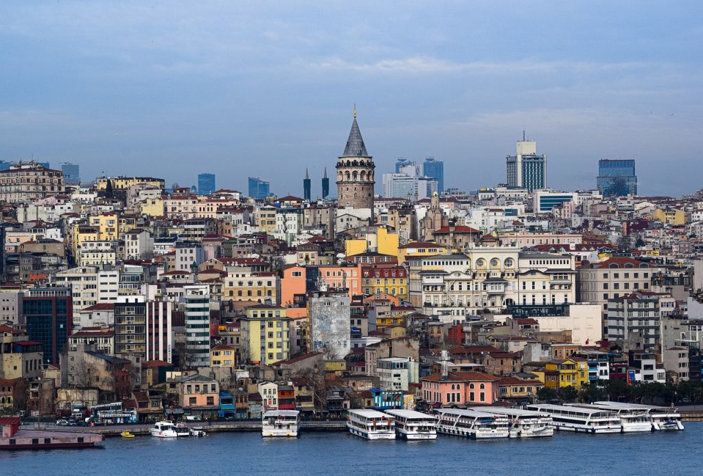 Σεισμός στην Κωνσταντινούπολη: Καθηγητής αποκαλύπτει πότε θα χτυπήσουν 7,6 Ρίχτερ την πόλη