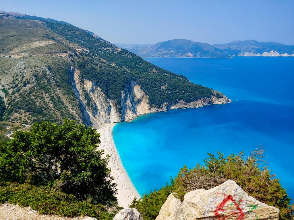 Δύο από τις 10 καλύτερα διατηρημένες παραλίες στον κόσμο βρίσκονται στην Ελλάδα – Ποιες είναι