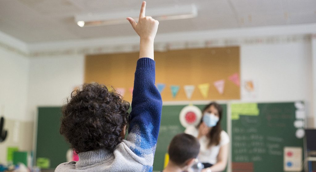 Σοκ στη Γαλλία: 8χρονος πήγε στο σχολείο με χασαπομάχαιρα – Απειλούσε να σκοτώσει την δασκάλα
