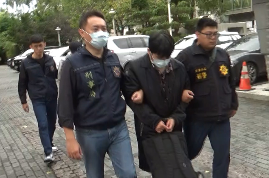 Ταϊβάν: Ακρωτηρίασε τα πόδια του για να… πάρει την ασφάλεια