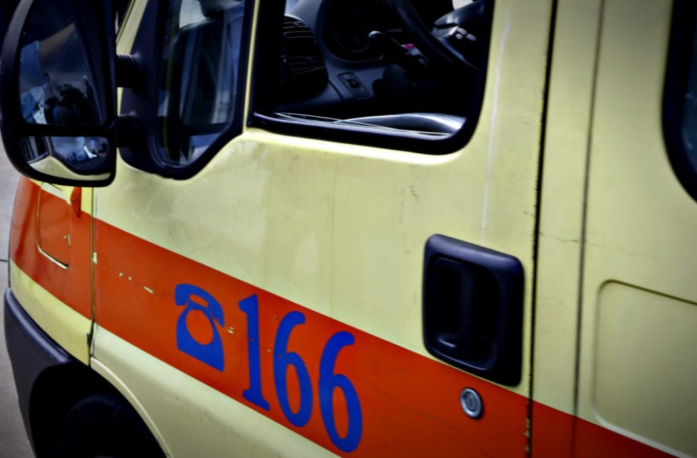 Τραγωδία στη Χαλκίδα: 60χρονος ξεψύχησε στη μέση του δρόμου περιμένοντας το ασθενοφόρο