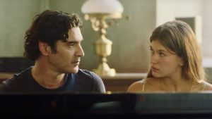 Χριστόφορος Παπακαλιάτης: Το cast του Maestro είδε το πρώτο επεισόδιο παρέα και πόζαρε μαζί