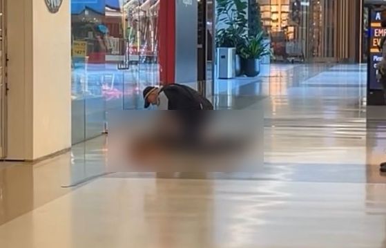 Συναγερμός στο Σίδνεϊ: Επίθεση με μαχαίρι σε εμπορικό κέντρο – Τουλάχιστον  τέσσερις νεκροί - ΤΑ ΝΕΑ