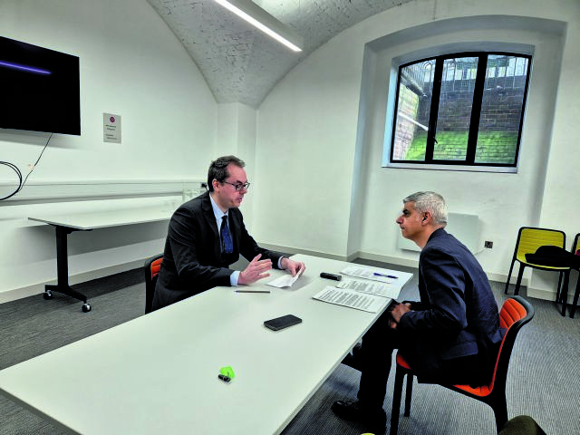 «Τα Γλυπτά του Παρθενώνα μπορούν να επιστρέψουν στην Ελλάδα»