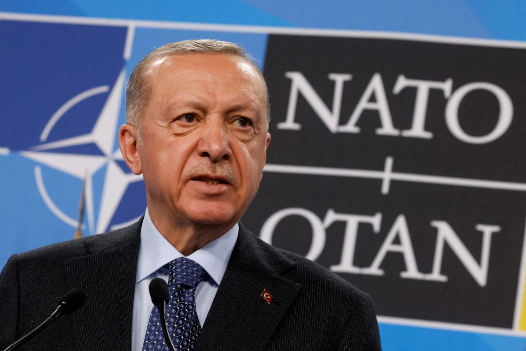 Τουρκία: Αποχωρεί από τη Συνθήκη για τις Συμβατικές Ενοπλες Δυνάμεις στην Ευρώπη (CFE)