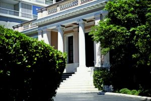 Τα μυστικά των αλλαγών στο Μαξίμου