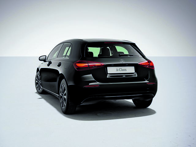 Η ΜERCEDES A-CLASS ΣΕ ΥΒΡΙΔΙΚH PLUG IN …ΤΡΟΧΙΑ