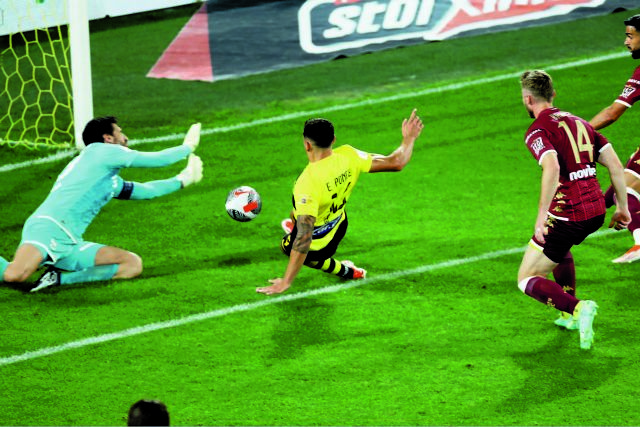 Τα «άλλα» δυνατά χαρτιά του Αλμέιδα