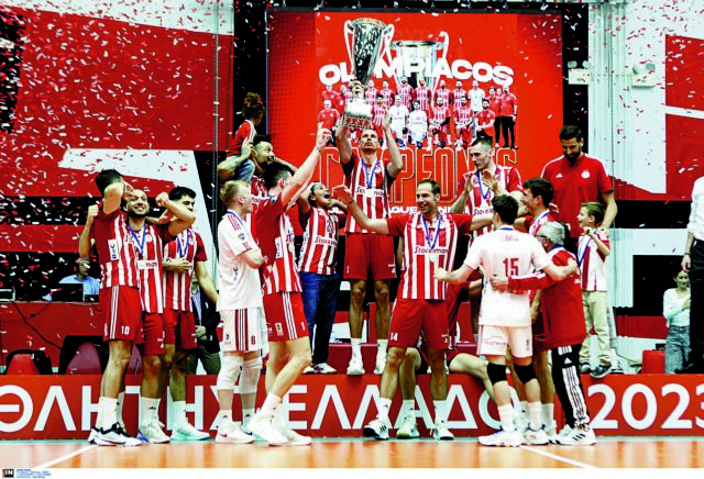 Πρωταθλητής ξανά ο Ολυμπιακός στη Volleyleague, νίκησε με 3-2 τον Παναθηναϊκό στον τέταρτο τελικό!