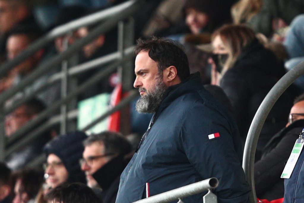 Η αγωνία του Βαγγέλη Μαρινάκη στο πέναλτι του Μουζακίτη