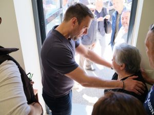 Κασσελάκης: Η συγκινητική ανάρτηση για τη γιαγιά Αλεξάνδρα – «Επιλέγω κάθε μέρα τον δρόμο της»