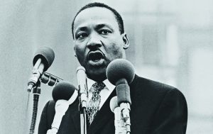 Ο Καρβέλας εντός μας